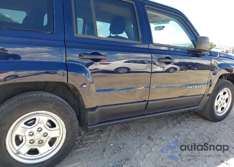 2014 Jeep Patriot Sport из США, поврежденный, VIN 1C4NJPBA0ED690558